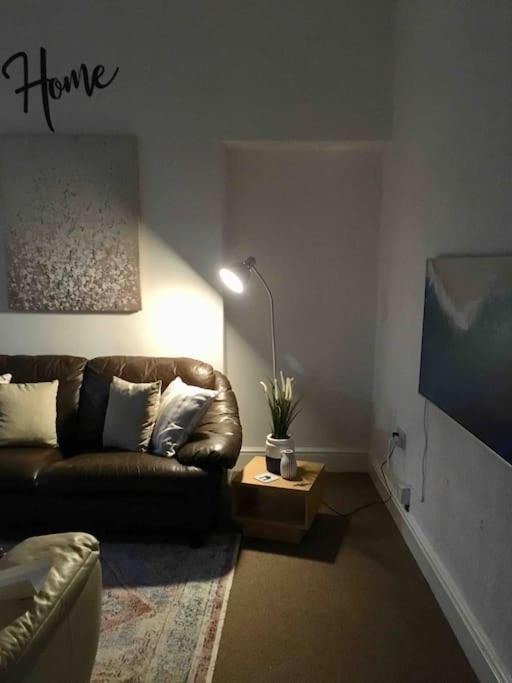 Hillcrest Cottage, Comfy Flat, Trendy Uplands Area Swansea Extérieur photo